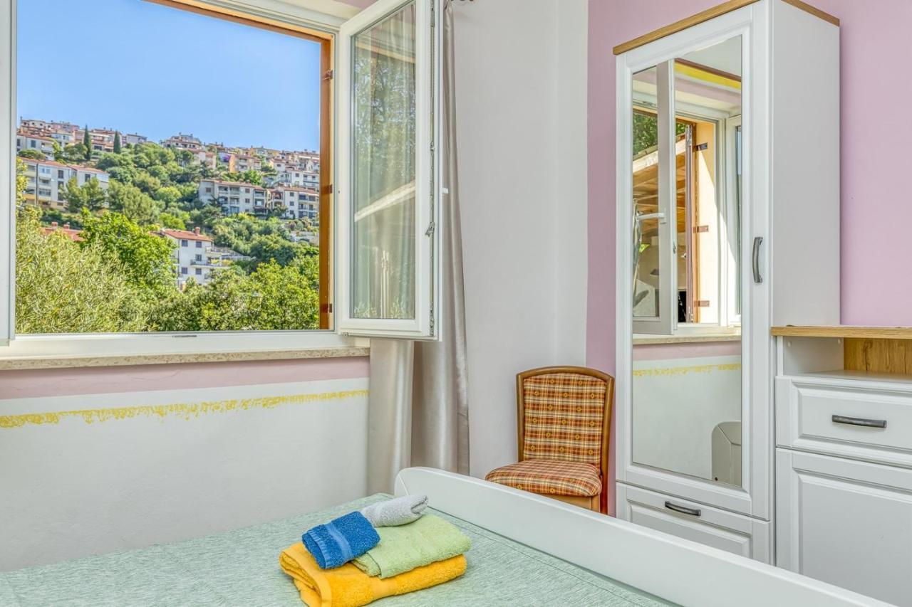 Apartments Vivijana Rabac Exterior photo